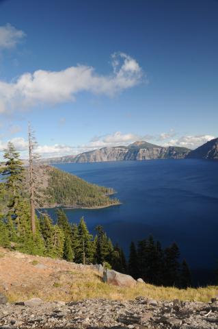 Mây Ngàn Gió Sương