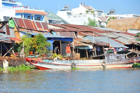 CÂY CỘi, NƯỚC NGUỒN.