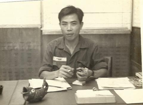 Chiều Hôm Tiền Đồn