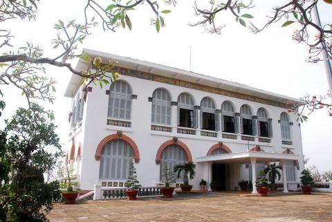 ĐÀ-LẠT CÕI TÌNH BUỒN