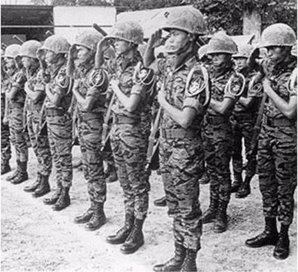 LÍNH TRẬN NGÀY XƯA